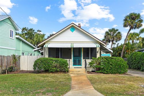402 Oakwood Ave, NEW SMYRNA BEACH, FL, 32169-2714 | Card Image