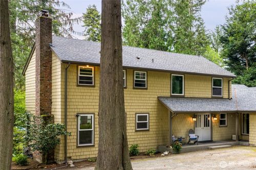 15104 Sunrise Drive Ne, Bainbridge Island, WA, 98110 | Card Image