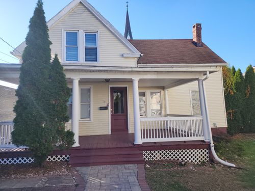 204 Minerva St, Derby, CT, 06418-1810 | Card Image