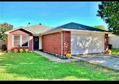 2320 Southway, Denton, TX, 76207-1030 | Card Image