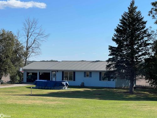 1976 310th Ave, Chelsea, IA, 52215-8531 | Card Image