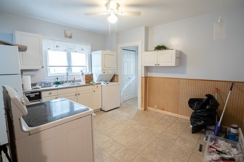 1-130 Francis St, Everett, MA, 02149-4903 | Card Image