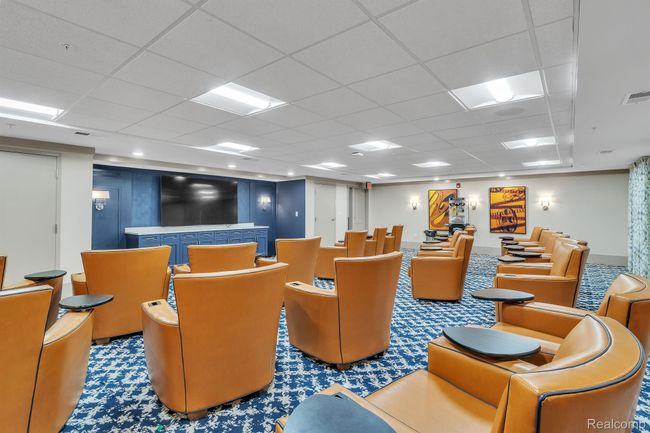 APT-201 - 1957 S Telegraph Rd, Condo with 2 bedrooms, 2 bathrooms and null parking in Bloomfield Hills MI | Image 36