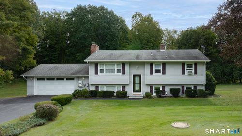 9 Howard Rd, Durham, CT, 06422-3502 | Card Image