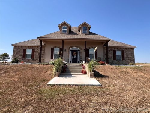 111 Royal Oaks Lane, Ardmore, OK, 73401 | Card Image