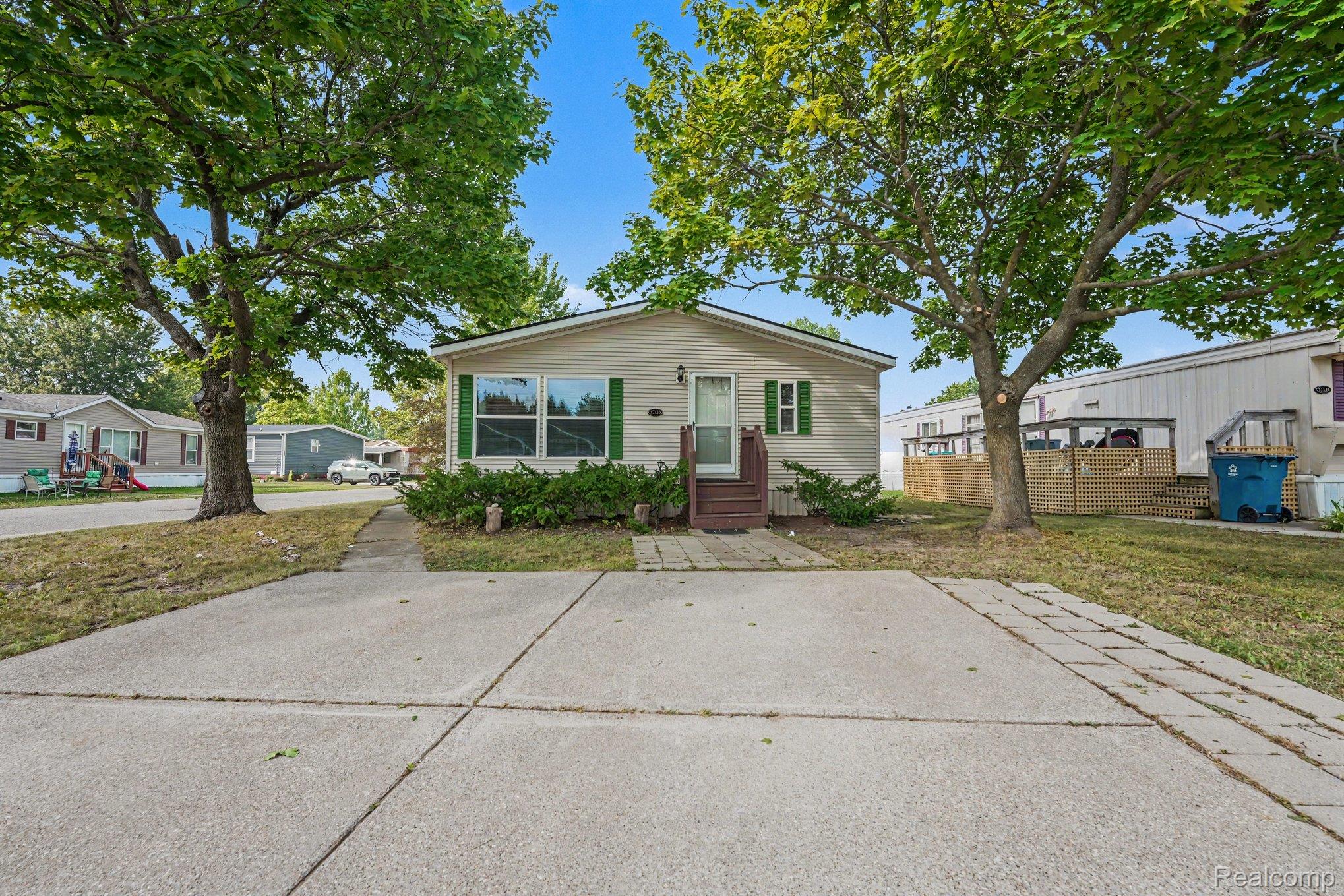 Residential in Springfield Charter Township 2