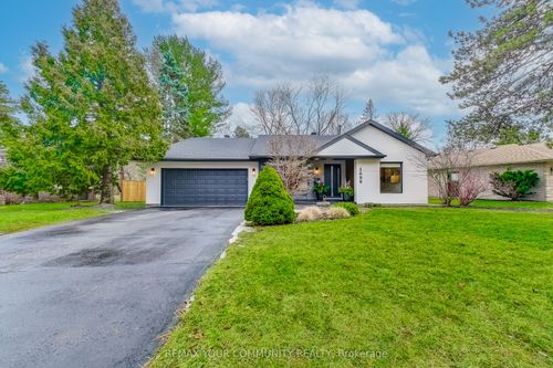 1688 Missenden Cres, Mississauga, ON, L5J2T4 | Card Image