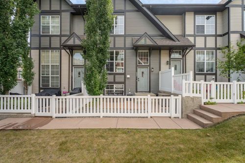 205 New Brighton Villas Se, Calgary, AB, T2Z0T6 | Card Image