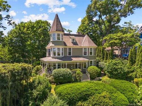 19 Howe Place, Yonkers, NY, 10708 | Card Image