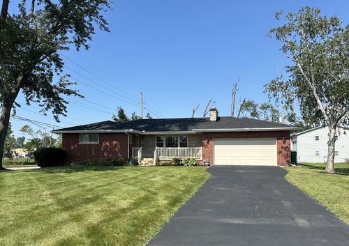 6092 Cleveland St, Merrillville, IN, 46410-2385 | Card Image