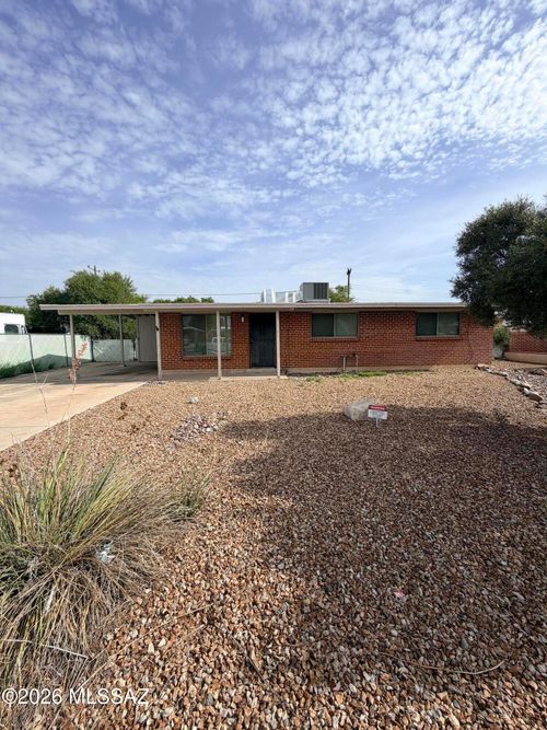 6973 E Calle Neptuno, Tucson, AZ, 85710-5445 | Card Image