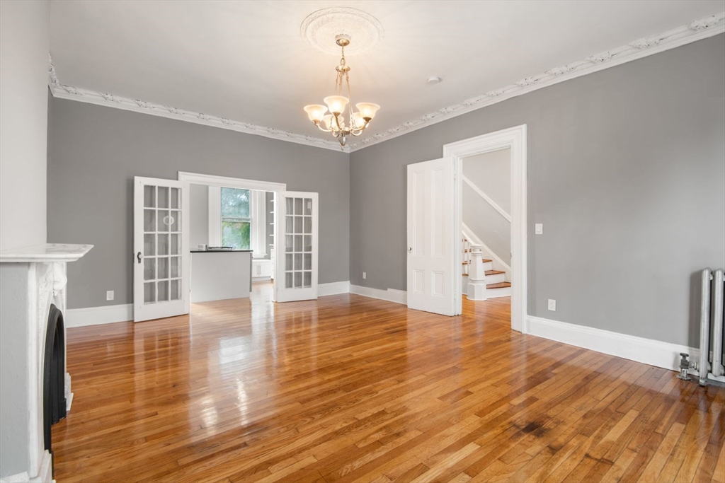 Dudley St, Roxbury, MA 02119