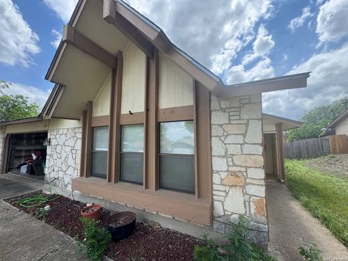 7114 Winter Rdg, Converse, TX, 78109-2733 | Card Image