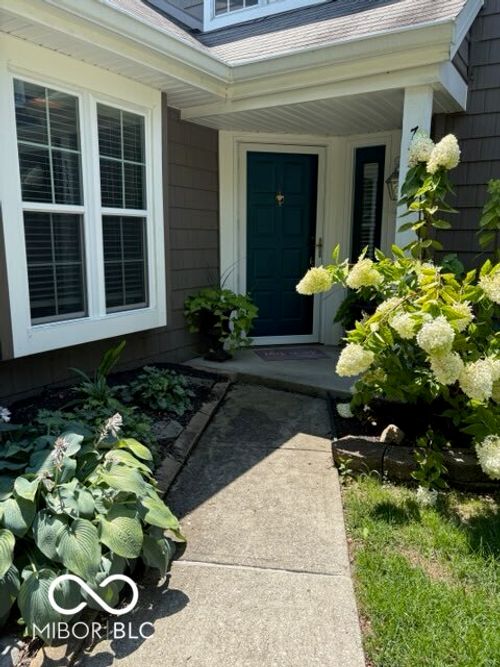 7720 Harbour Isle, Indianapolis, IN, 46240-3459 | Card Image