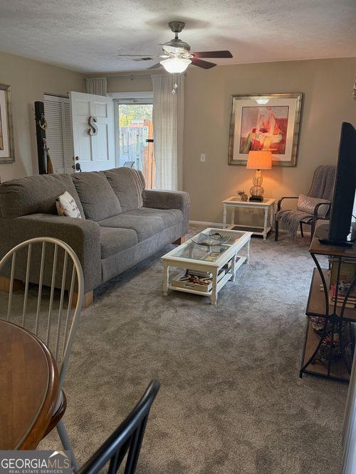 321 Twiggs Cor, Peachtree City, GA, 30269-1658 | Card Image