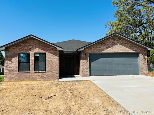 1004 S Gore St, Muldrow, OK, 74948 | Card Image