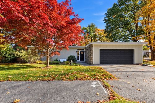 11 Forest Hill Dr, Worcester, MA, 01609-1013 | Card Image