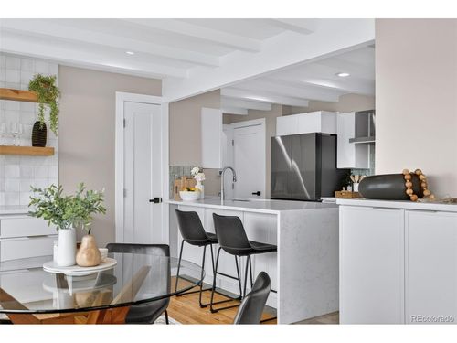 3075 S Holly Pl, Denver, CO, 80222-7010 | Card Image