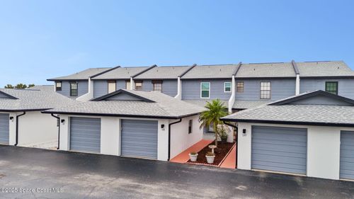 748 Palm Springs Cir, Indian Harbour Beach, FL, 32937-2675 | Card Image