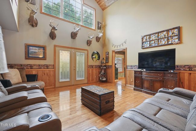 1124 Elizabethton Hwy, House other with 3 bedrooms, 3 bathrooms and null parking in Bluff City TN | Image 12