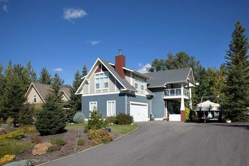 237 Canal Street, Rural Ponoka County, AB, T4L2N3 | Card Image