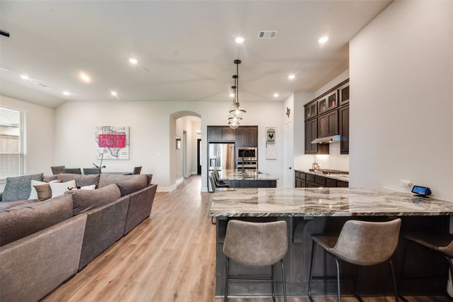 1821 Rough Ridge Trl, House other with 3 bedrooms, 2 bathrooms and null parking in Midlothian TX | Image 19