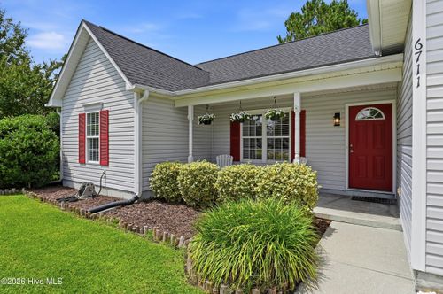 6711 Newbury Way, Wilmington, NC, 28411-1010 | Card Image