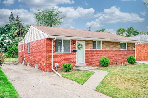 17762 Breezeway, Fraser, MI, 48026-2407 | Card Image