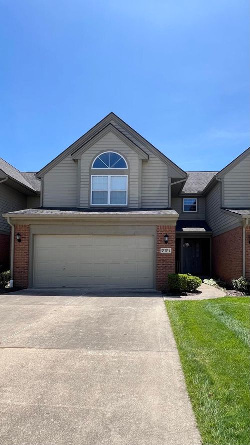 771 Taylor St, Chelsea, MI, 48118-1444 | Card Image