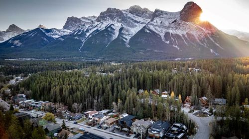 269B Three Sisters Drive, Canmore, AB, T1W2M4 | Card Image