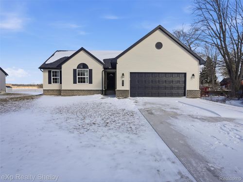 34461 Pratt Rd, Memphis, MI, 48041-4828 | Card Image