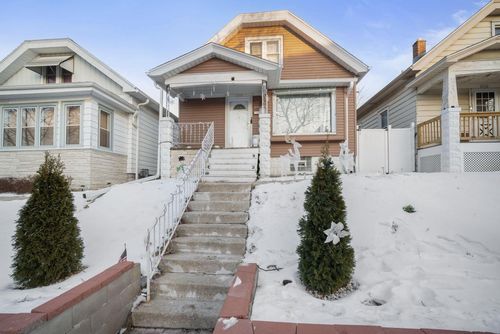 2960 S 15th Place, Milwaukee, WI, 53215 | Card Image