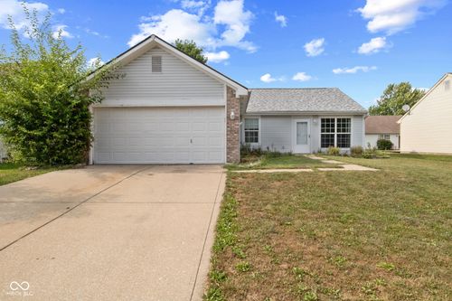 716 Rose Ln, Brownsburg, IN, 46112-9280 | Card Image