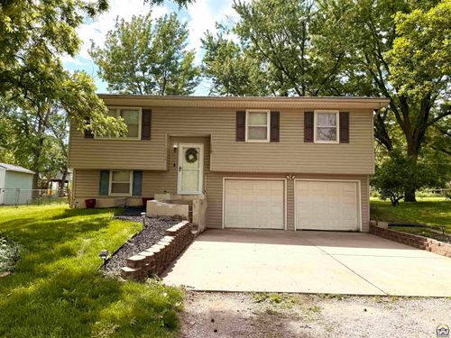 1312 Washington St, Lyndon, KS, 66451-9515 | Card Image