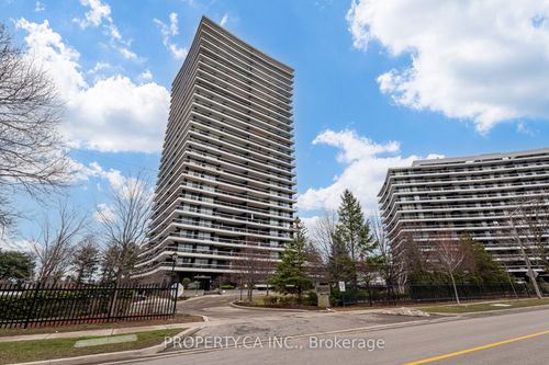 2606-135 Antibes Dr, North York, ON, M2R2Z1 | Card Image