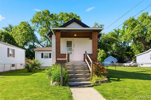 208 W Arlee Ave, Saint Louis, MO, 63125-2711 | Card Image