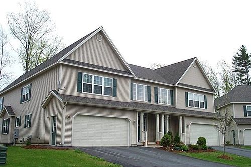 10-10 Partridge Dr, Essex Junction, VT, 05452-3980 | Card Image