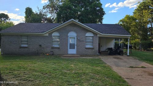 6265 Foxbriar Dr, Horn Lake, MS, 38637-2701 | Card Image