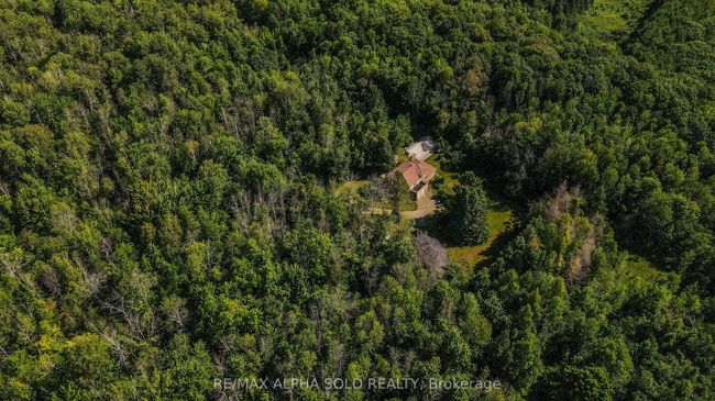 2087 Rumney Rd, House other with 3 bedrooms, 3 bathrooms and 6 parking in Midland ON | Image 37