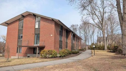 107-3 Longwood Dr, Andover, MA, 01810-1571 | Card Image