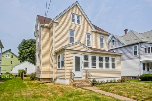 55 Hitchcock St, Holyoke, MA, 01040-2926 | Card Image