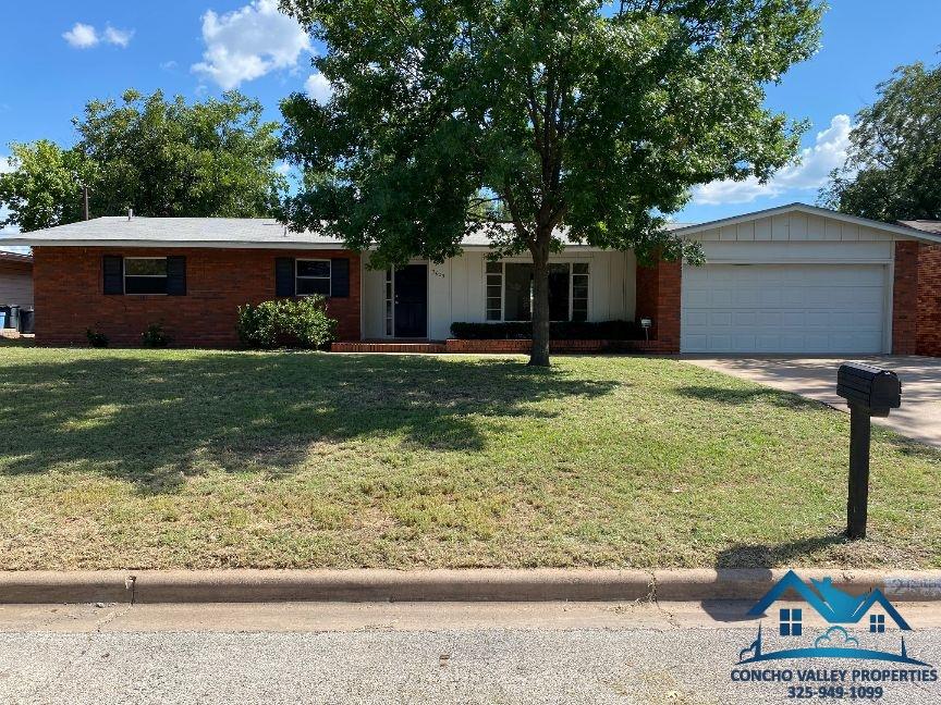 University Ave, San Angelo, TX 76904