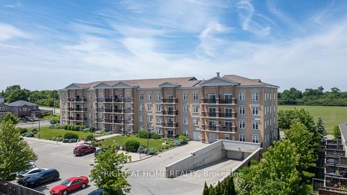 412-2 Colonial Dr, Guelph, ON, N1L0K8 | Card Image