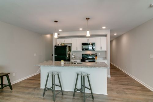 apt-d-1960 Batts Ln, Clarksville, TN, 37042-7215 | Card Image