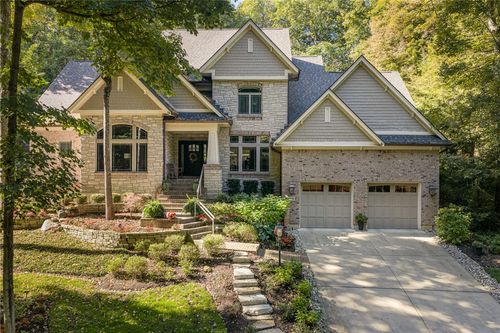4548 Royal Ridge Way, Kettering, OH, 45429-1300 | Card Image