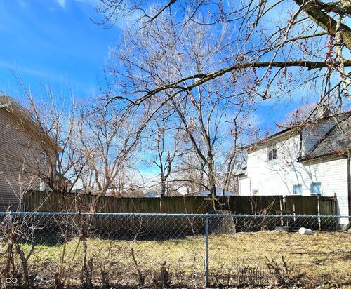 414 Harlan St, Indianapolis, IN, 46201-4031 | Card Image