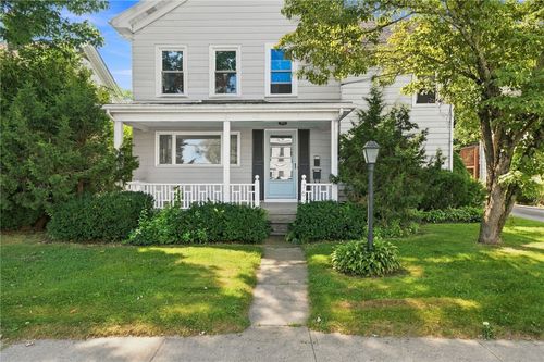 76 Pleasant Street, Westerly, RI, 02891 | Card Image
