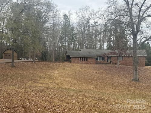 2570 Pineview Dr, Lancaster, SC, 29720-9575 | Card Image