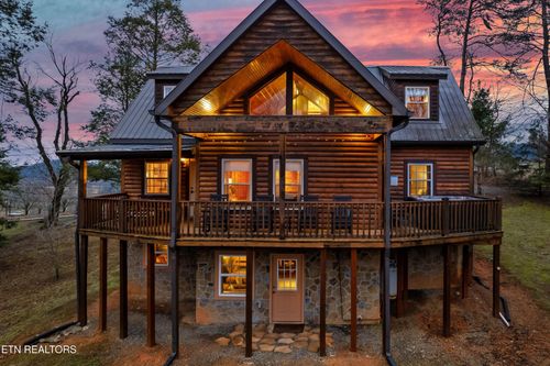 3330 Robeson Rd, Sevierville, TN, 37862 | Card Image