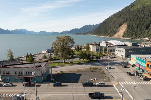134 4th Ave, Seward, AK, 99664 | Card Image